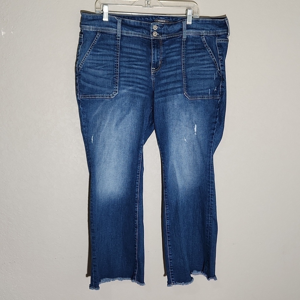 Torrid Jeans size 18 midrise flair distressed frayed feel the fit Xs Extra Short